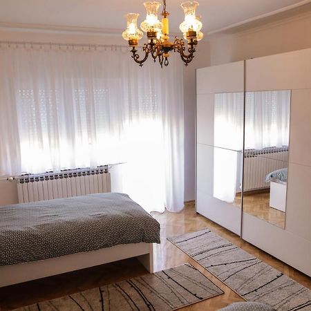 Apartman Kaya Apartment Dakovo Exterior photo