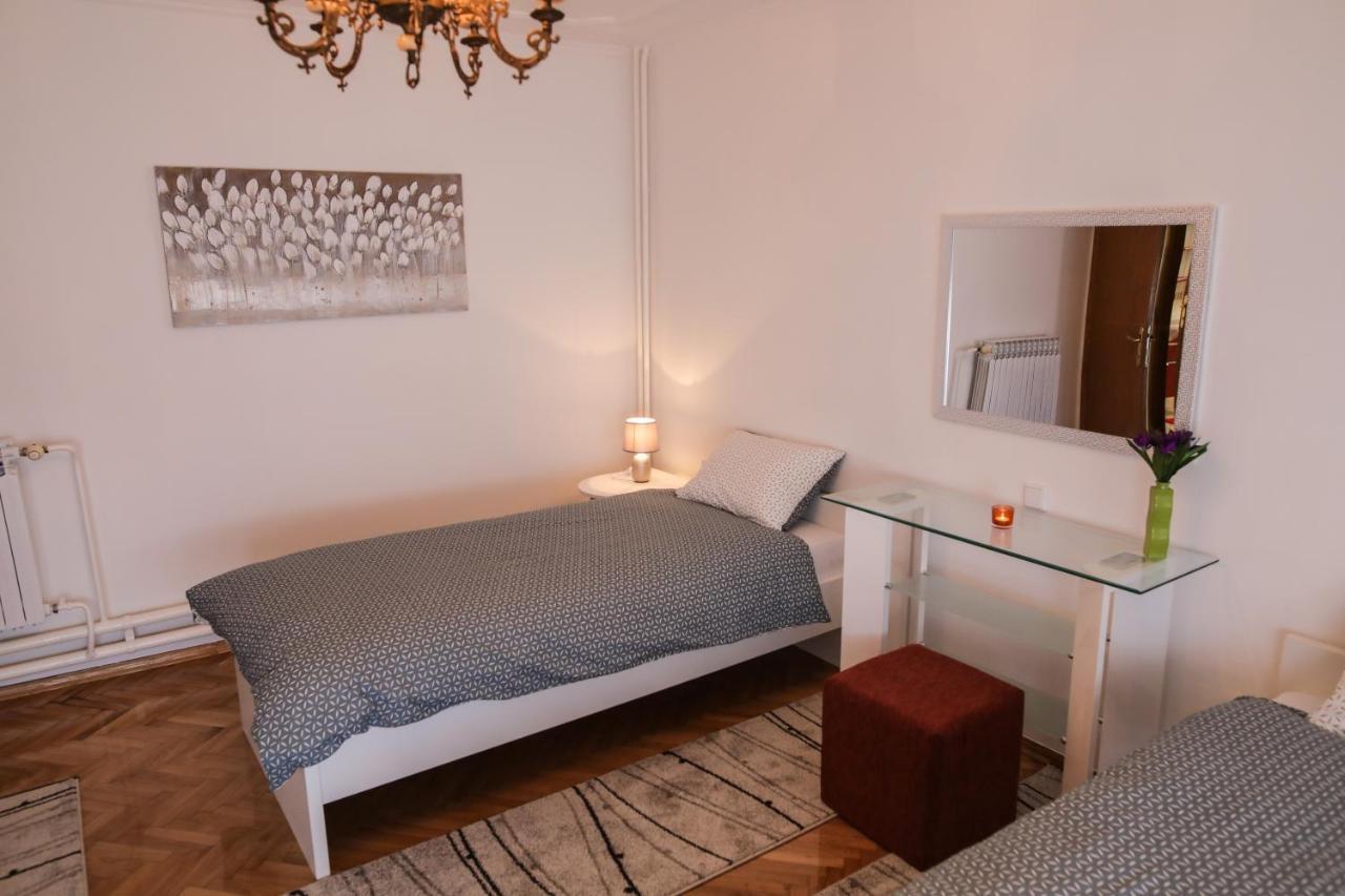 Apartman Kaya Apartment Dakovo Exterior photo