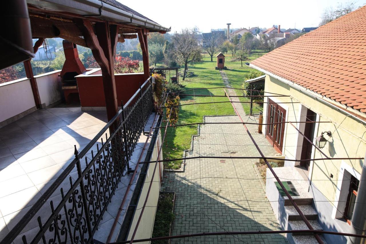 Apartman Kaya Apartment Dakovo Exterior photo