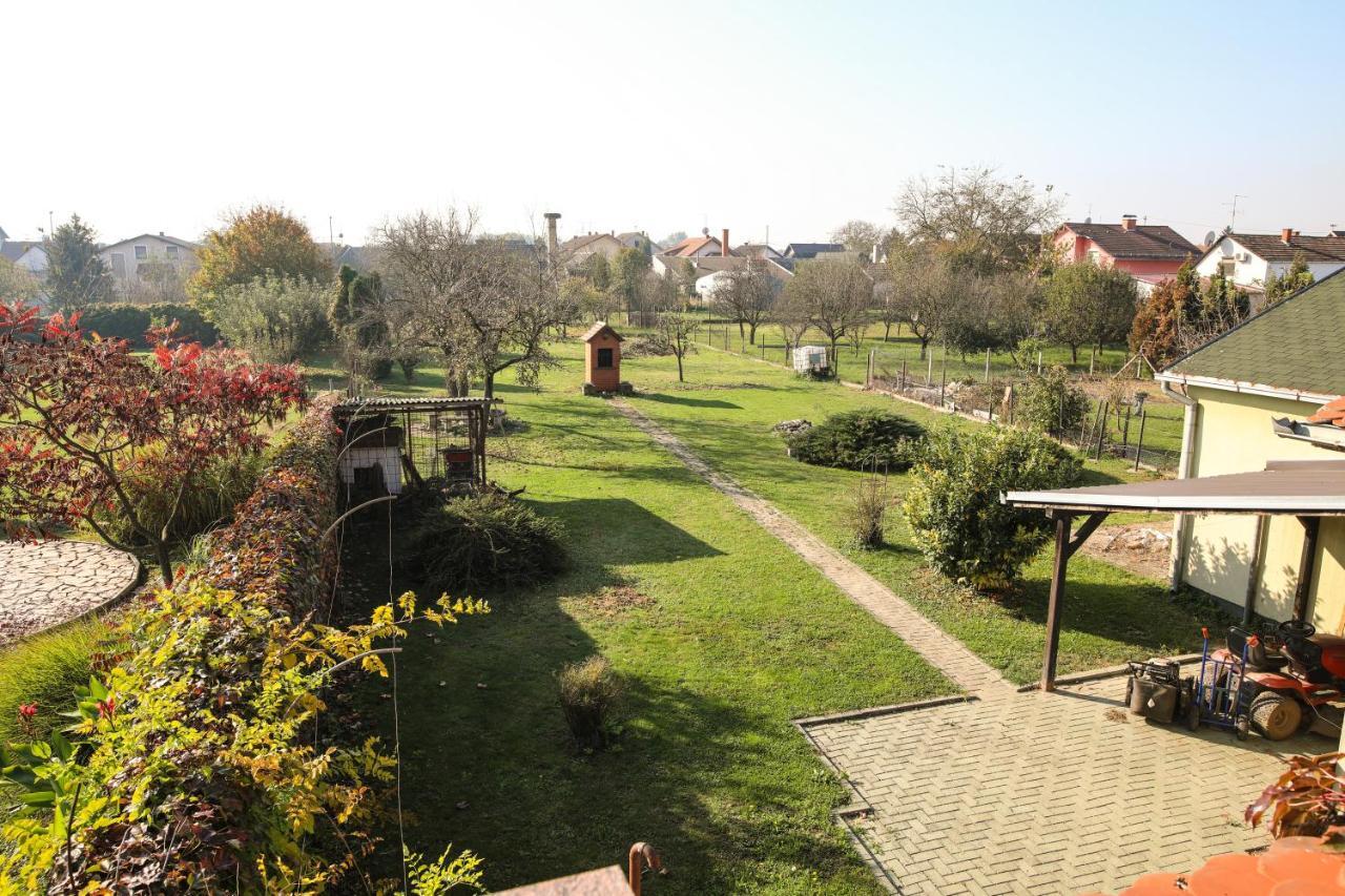 Apartman Kaya Apartment Dakovo Exterior photo
